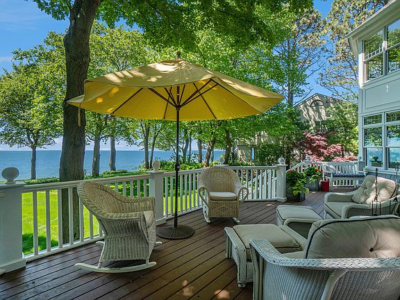 5th image of 6059 Lakeshore Dr