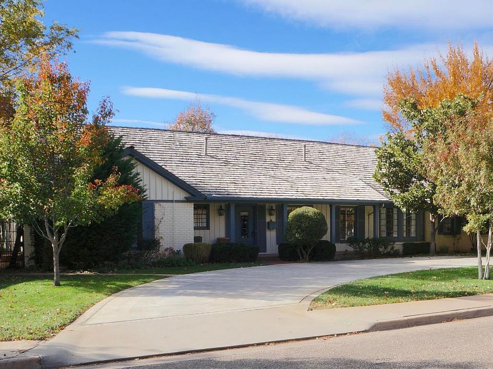 1st image of 3214 Hawthorne Dr