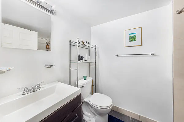 Rented by Compass | media 12