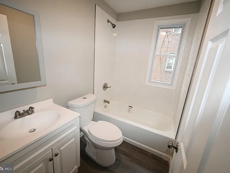 2952 Sollers Point Rd #B — Photo 15