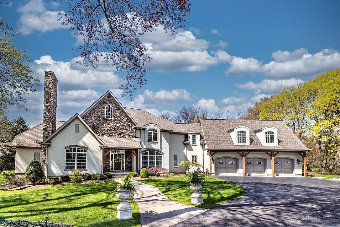 4848 Wolf Rd, Erie, PA 16505 Zillow