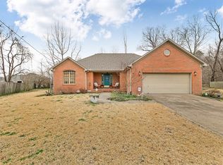 182 Candlewick Dr, Jackson, TN 38305