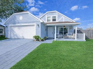 153 Rollins Dr, Davenport, FL 33837