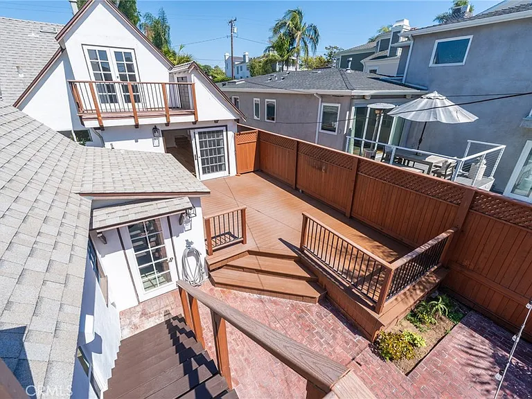1305 Oak Ave — Photo 39