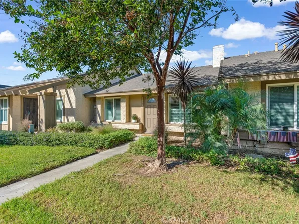 2032 E Blackwood Ln, Anaheim, CA 92806