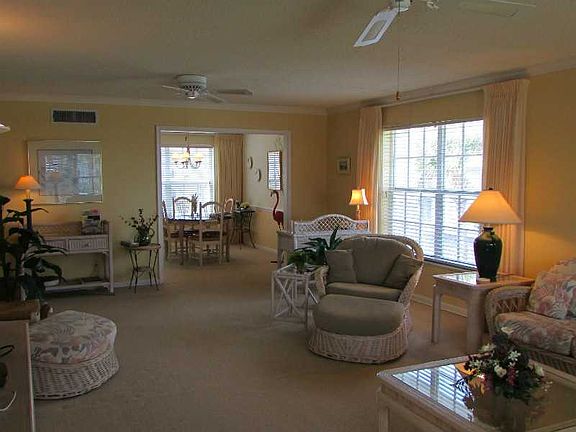 4th image of 2739 Ocean Dr