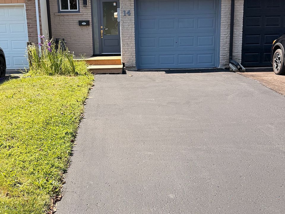 1st image of 14 Chaucer Cres