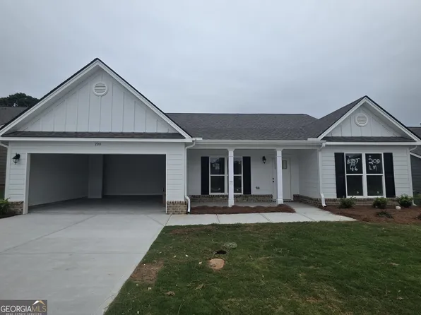200 Lake Meadows Dr #46, Winder, GA 30680