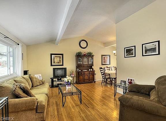 4th image of 22480 Sandy Ln