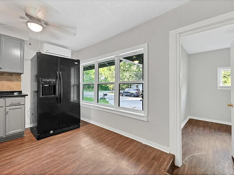 601 Booker T Washington St — Photo 10