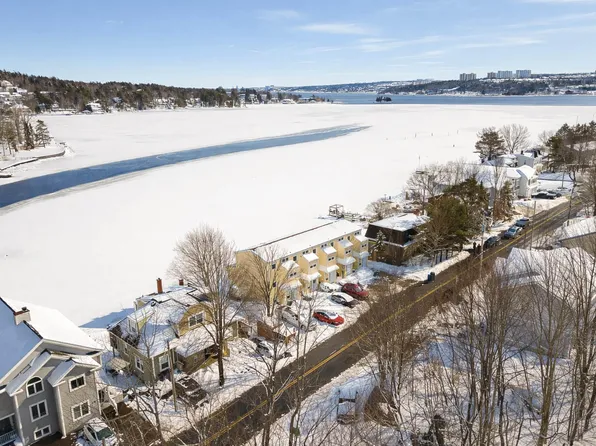 473 Shore Dr, Halifax, NS B4A 2C7
