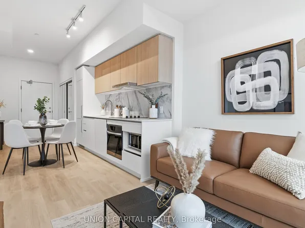 1100 Sheppard Ave W #Lph06, Toronto, ON M3K 0E4