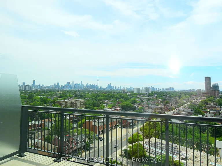1185 Dupont St #1105 — Photo 26