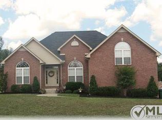 101 Camden Ct N, Hendersonville, TN 37075