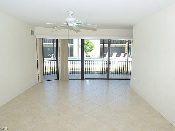 4th image of 4072 Belair Ln APT 301