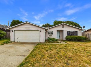 1732 Holly Dr, McKinleyville, CA 95519