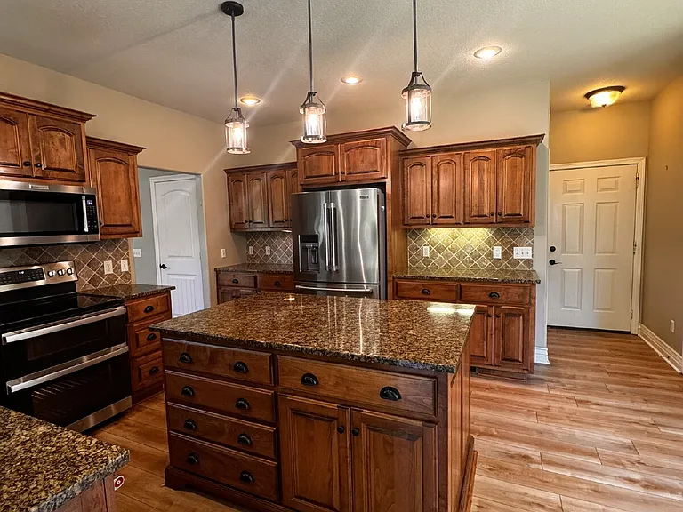 17 Miller Dr — Photo 7