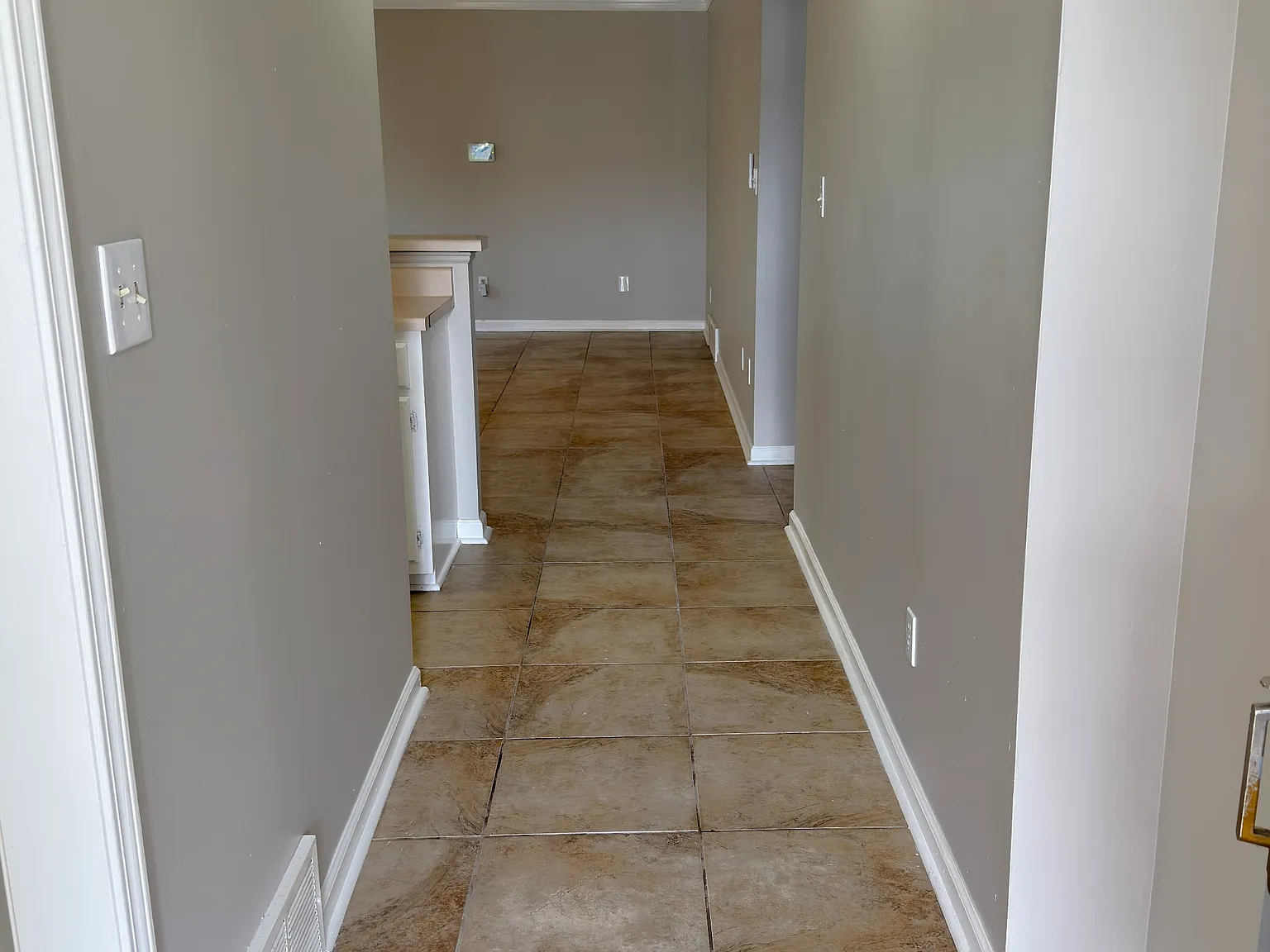 9040 Pepper Hollow Court - 1 — Photo 2