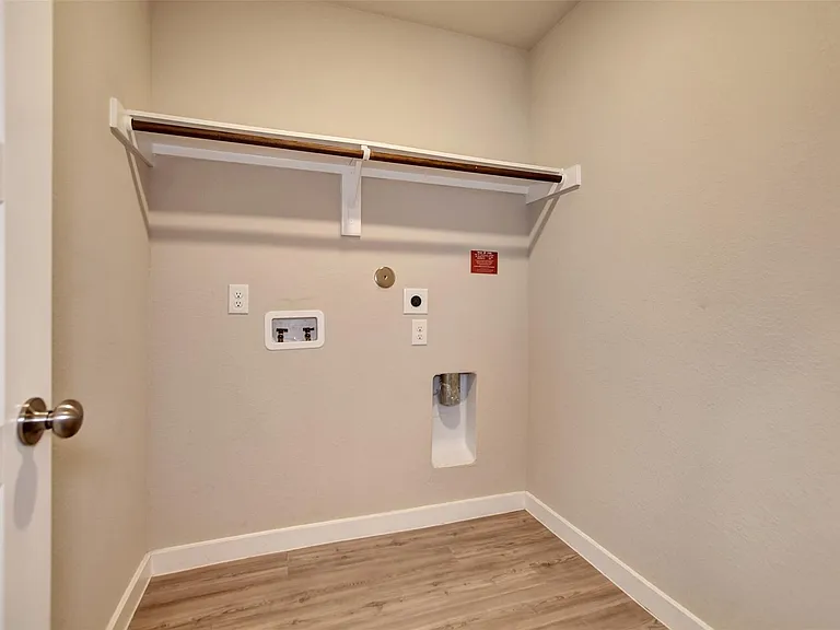 6419 Purple Wreath Way — Photo 29