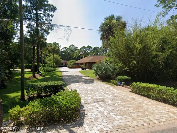 7230 Mourning Dove Ct, Titusville, FL 32780