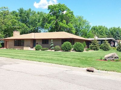 803 1st St NE, New Prague, MN, 56071