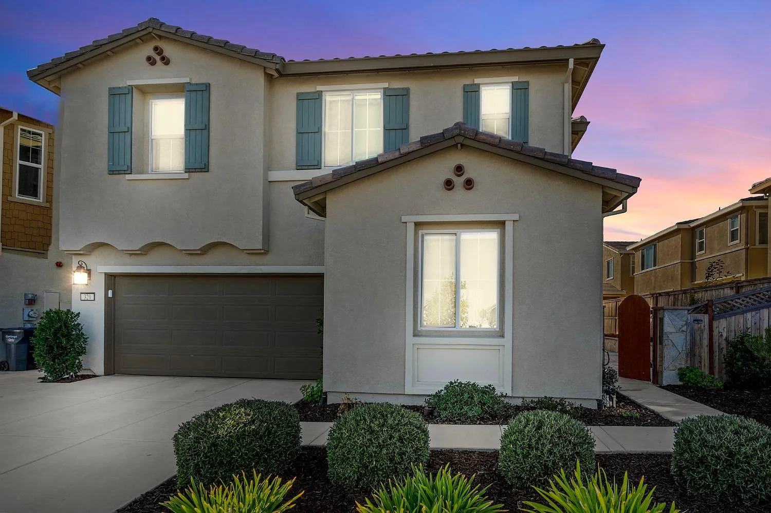 320 E Terra Mia Ave photo 1