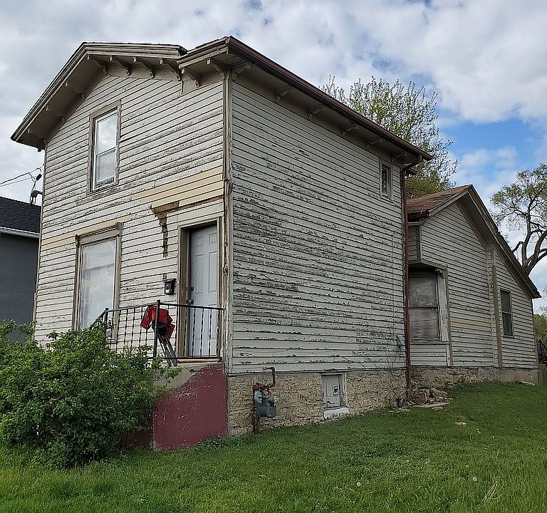 1st image of 526 La Fayette Ave