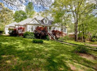 250 Lake Hills Rd, Tullahoma, TN 37388