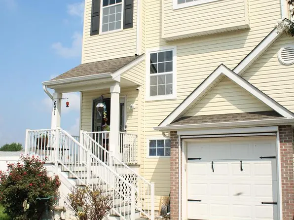 601 Rosemary Dr, Seaford, DE 19973