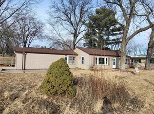 10950 N Gladys Dr, Edgerton, WI 53534