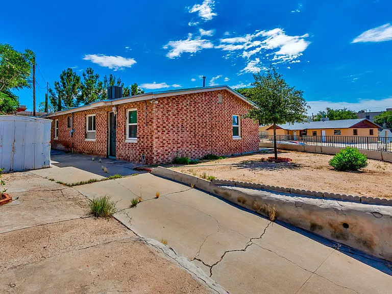 1001 Atwood Dr — Photo 37