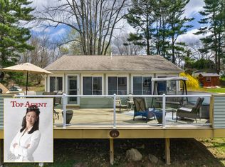 16 Overlook Dr, East Haddam, CT 06423