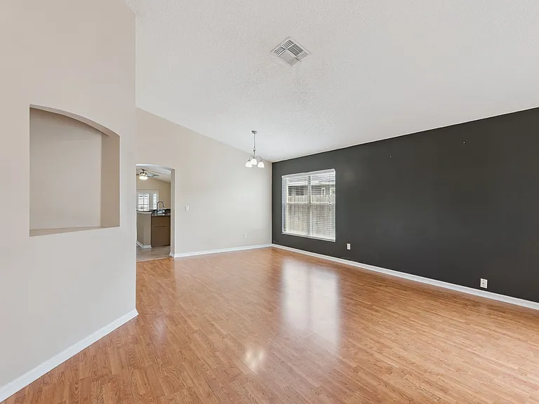 1835 Needham Rd — Photo 3
