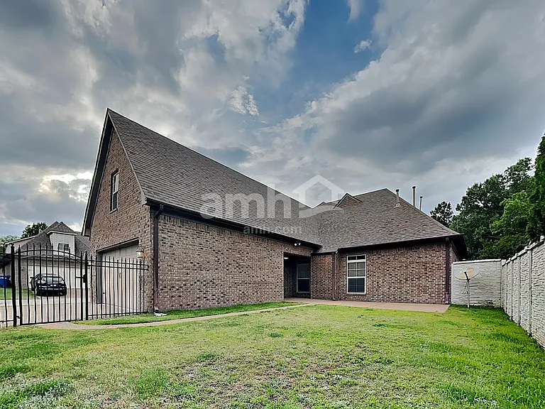 10383 Old Brownsville Rd — Photo 21
