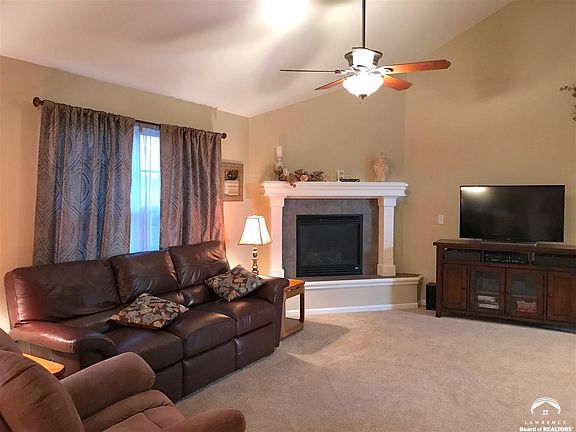4th image of 1313 S Greenwood Dr
