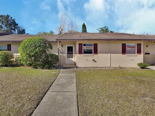 3 Villa Villar Ct #30, Deland, FL 32724