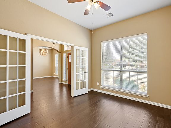 5th image of 12432 Blue Ridge Dr