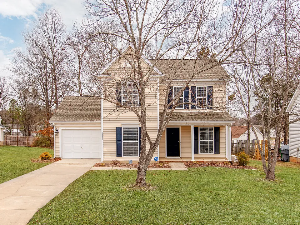 1909 Safflower Cir