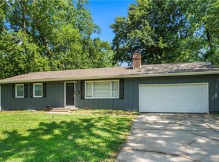 9704 E 68th Ter, Raytown, MO 64133