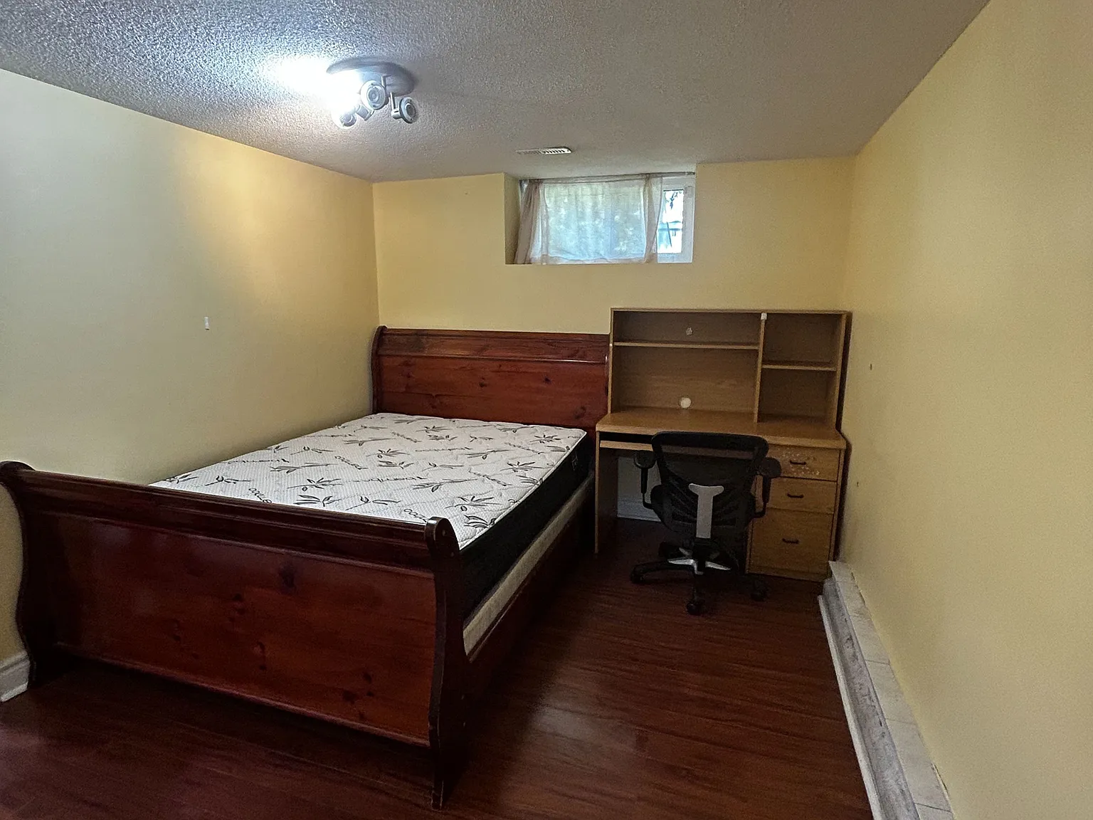 2 bed, $1,800 — Photo 3
