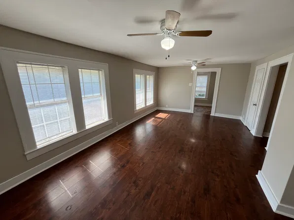 925 S Tyler St #3, Dallas, TX 75208