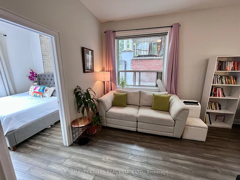 167 Lauder Ave #1 — Photo 6