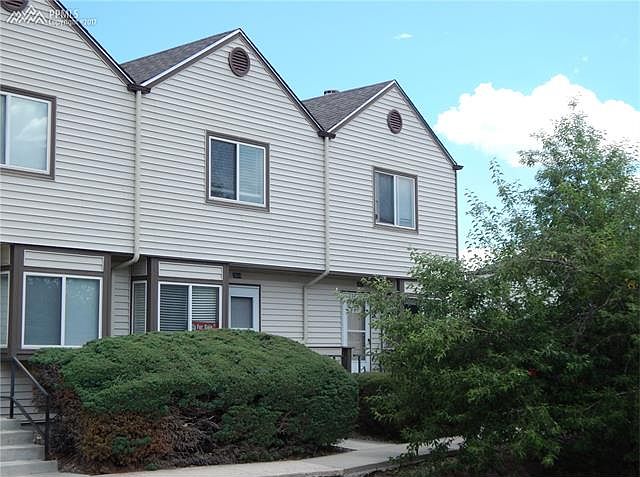 1st image of 7614 Lexington Manor Dr