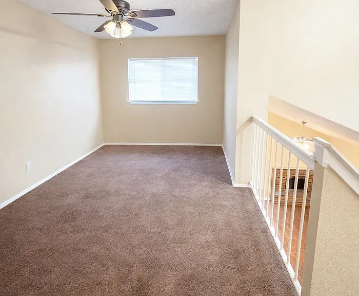 4376 Hulen Cir E — Photo 5