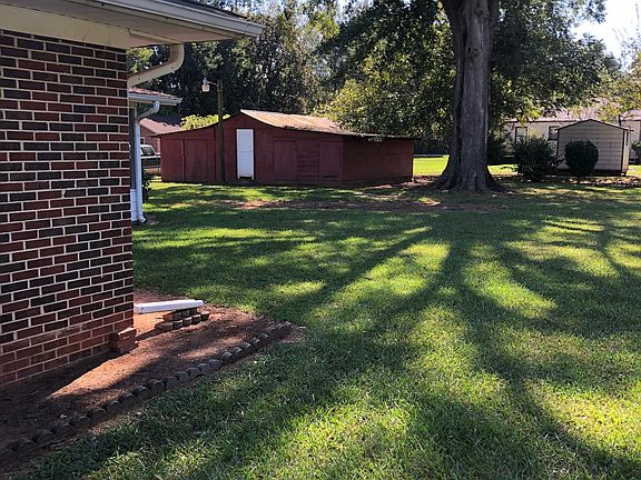 2nd image of 1716 44th St