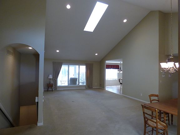 5th image of 1622 Cobblestone Blvd