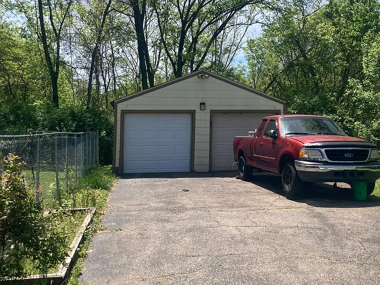 207 Bacon St #1 — Photo 7