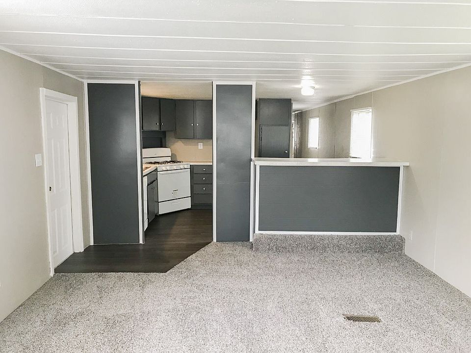 Living Bar Area