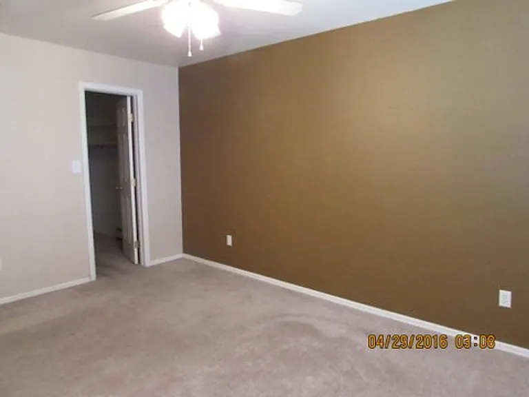 2962 N Ronlin Ave — Photo 21