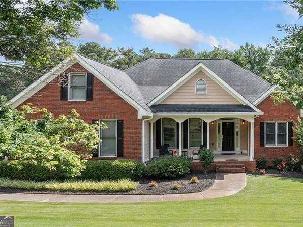 207 Breckenridge Ct, Canton, GA 30115